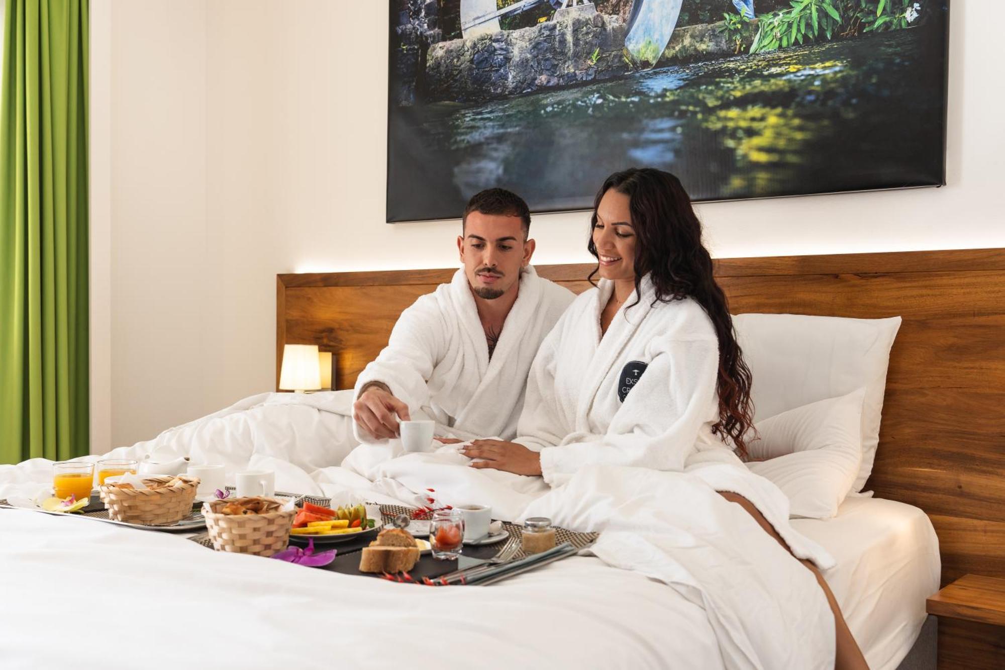 Hotel Exsel Creolia Σαιν-Ντενί Εξωτερικό φωτογραφία