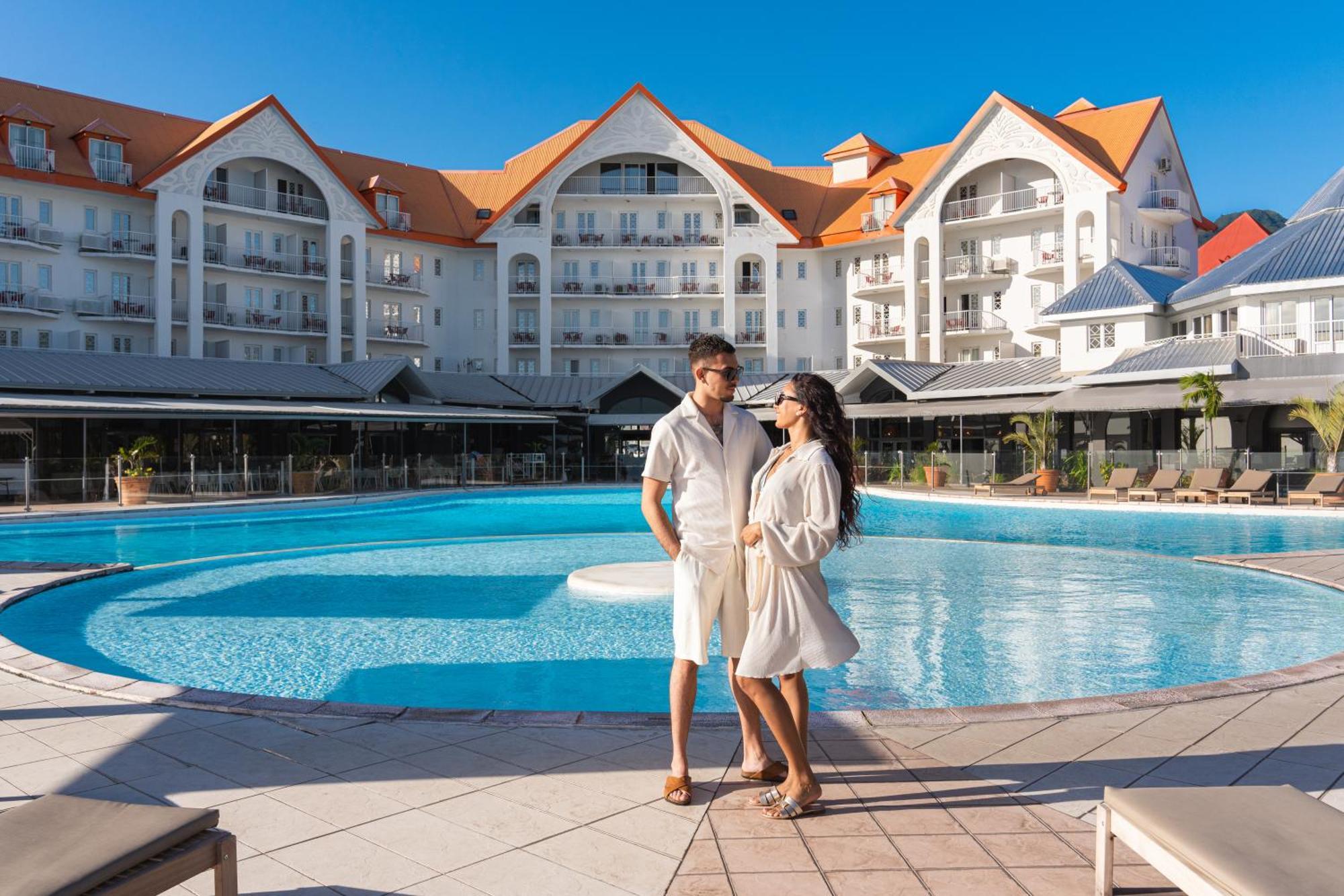 Hotel Exsel Creolia Σαιν-Ντενί Εξωτερικό φωτογραφία