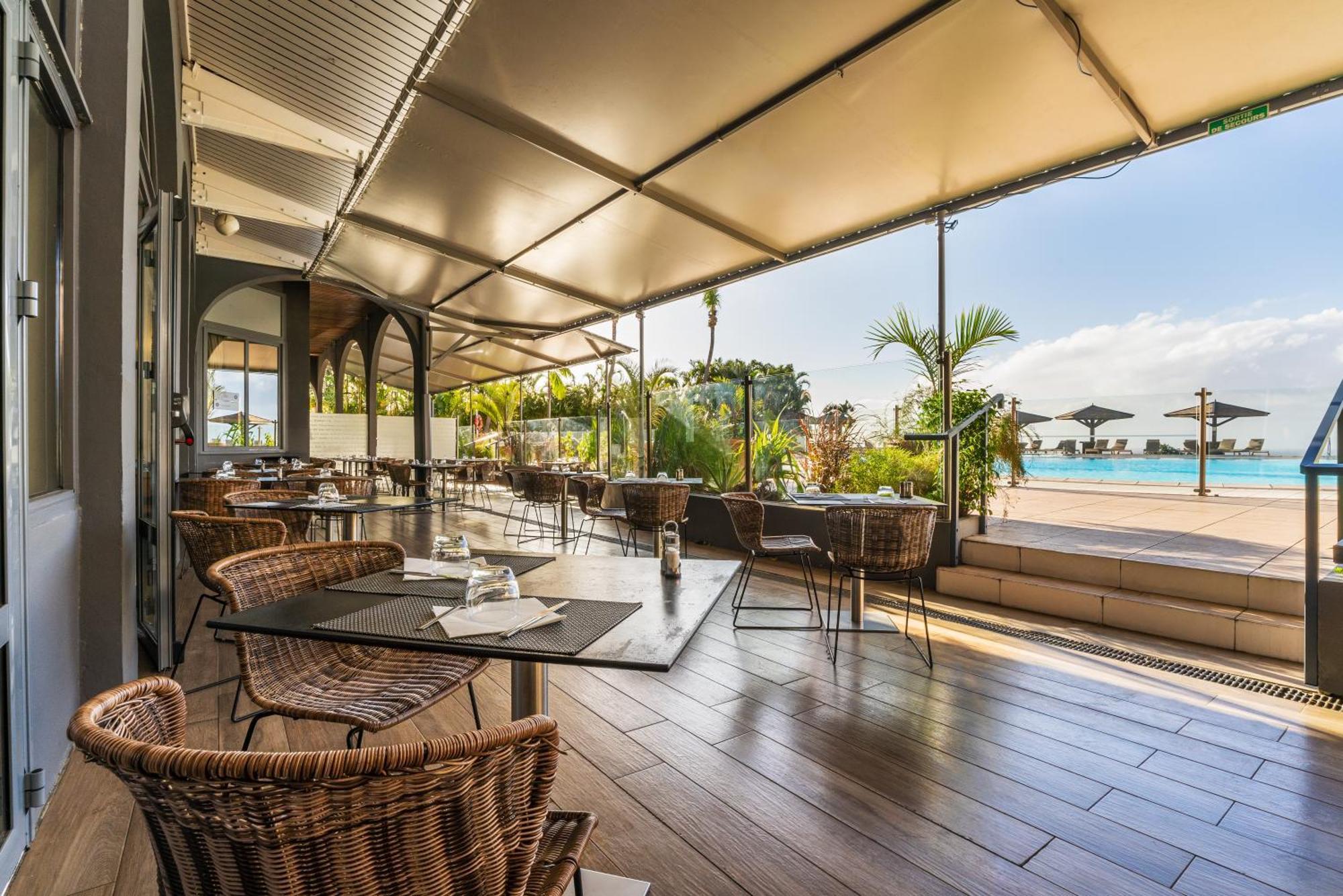 Hotel Exsel Creolia Σαιν-Ντενί Εξωτερικό φωτογραφία