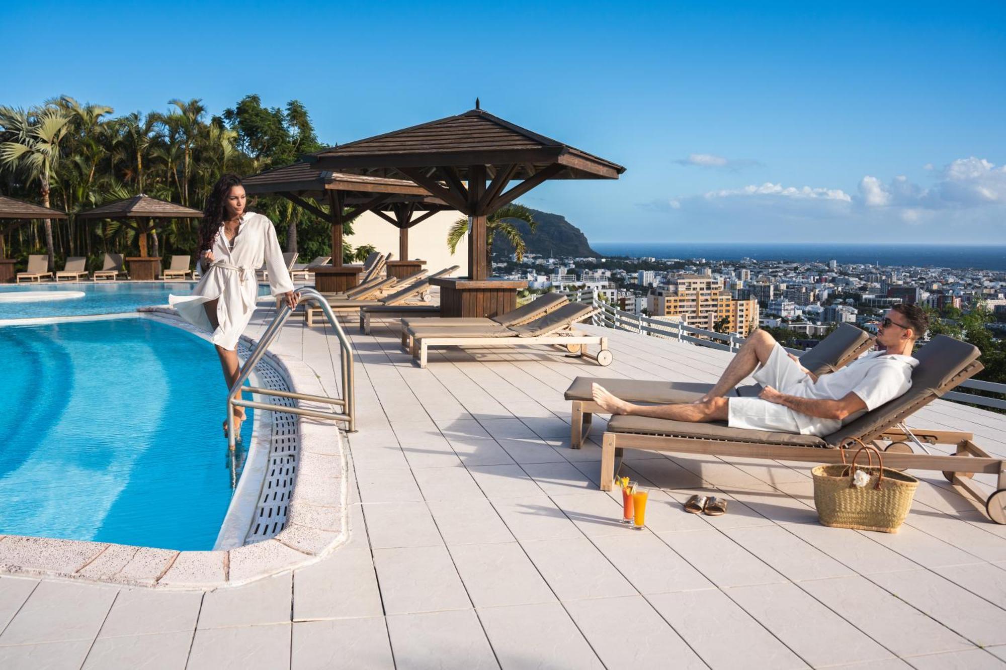Hotel Exsel Creolia Σαιν-Ντενί Εξωτερικό φωτογραφία