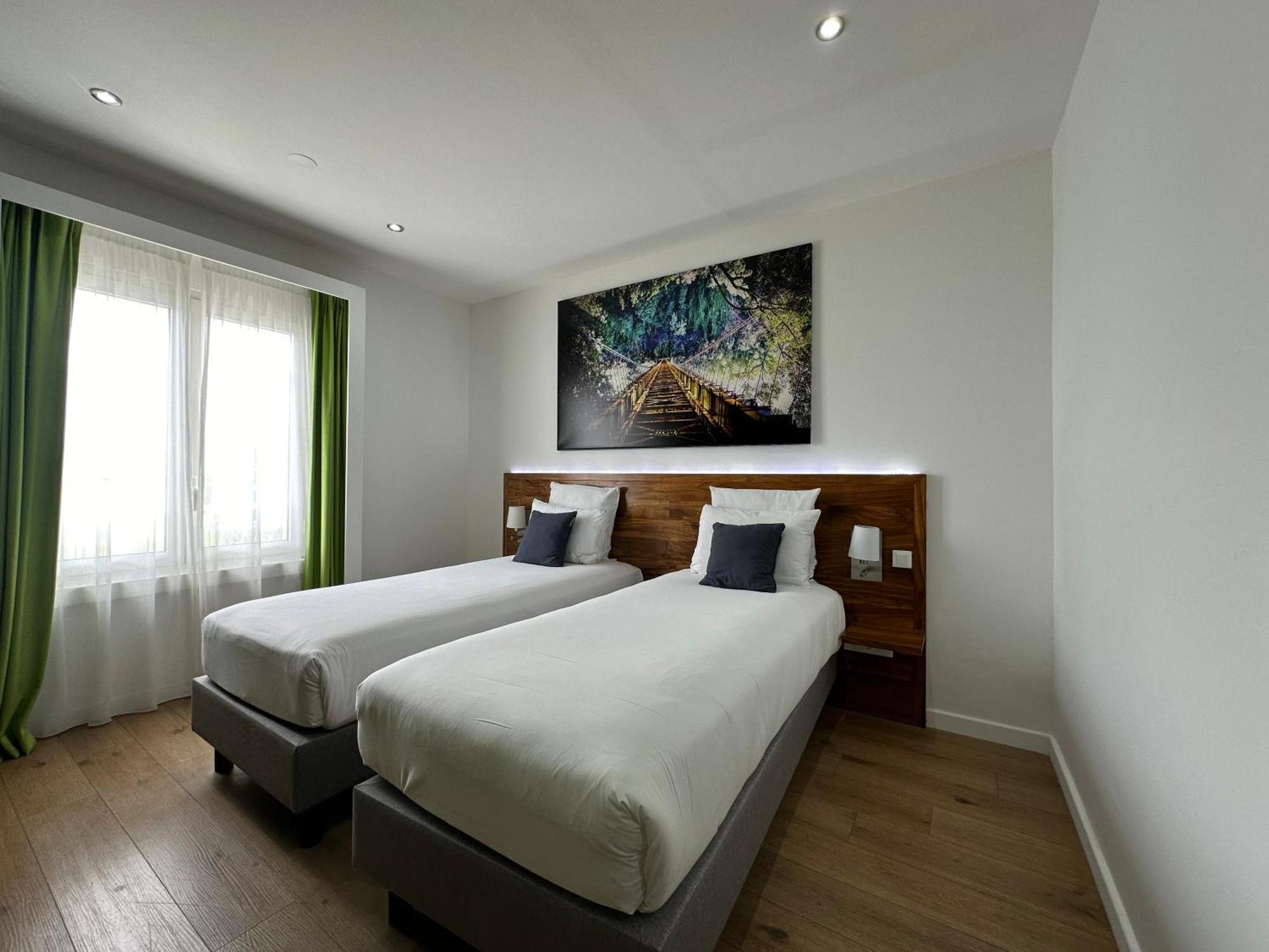 Hotel Exsel Creolia Σαιν-Ντενί Δωμάτιο φωτογραφία