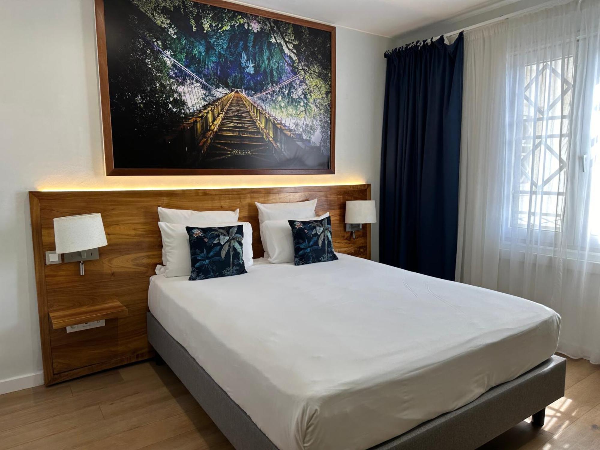 Hotel Exsel Creolia Σαιν-Ντενί Δωμάτιο φωτογραφία